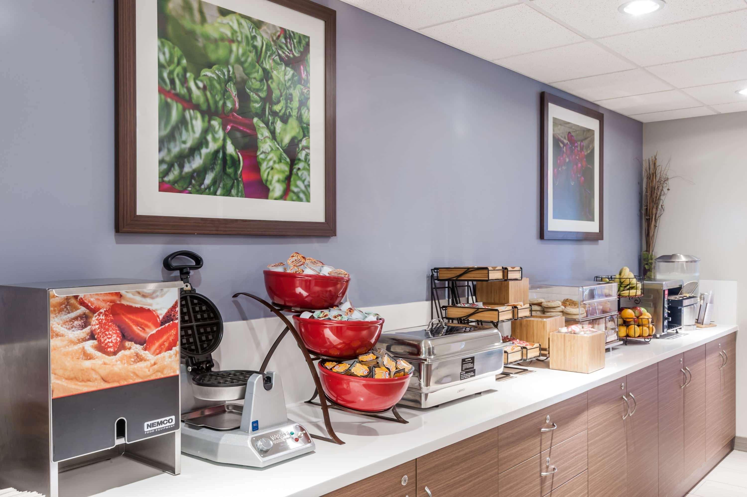 Microtel Inn & Suites By Wyndham Fort Saint John Fort St. John Ngoại thất bức ảnh
