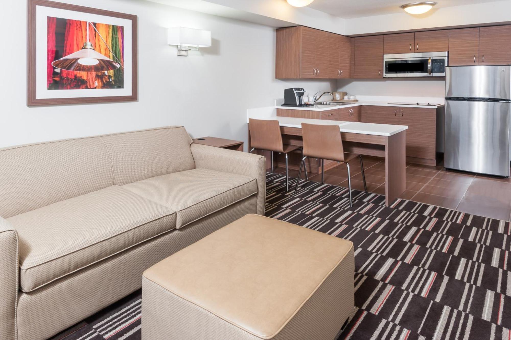 Microtel Inn & Suites By Wyndham Fort Saint John Fort St. John Ngoại thất bức ảnh