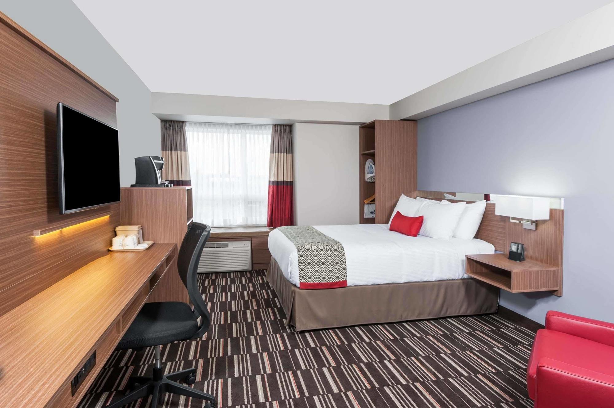Microtel Inn & Suites By Wyndham Fort Saint John Fort St. John Ngoại thất bức ảnh