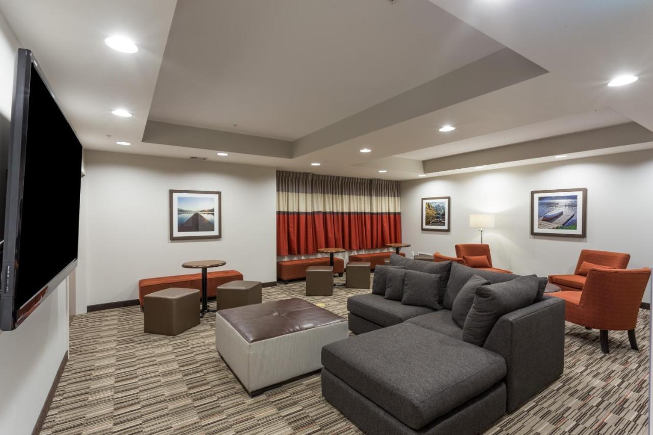 Microtel Inn & Suites By Wyndham Fort Saint John Fort St. John Ngoại thất bức ảnh